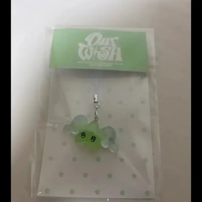[BUNJANG] NCT WISH Our Wishes Witchu Glow-in-the-Dark Keyring Strap (Sealed) / 엔시티위시 아워위시 위츄 야광 키링 스트랩 미개봉