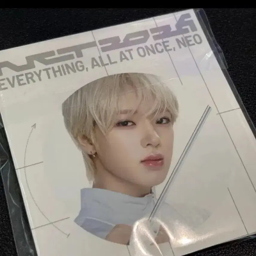 [BUNJANG] NCT 10th Anniversary Neo City Sakuraya Mission Badge (Sealed) / 엔시티 10주년 팝업 네오그라운드 사쿠야 입장 뱃지 미션 미개봉