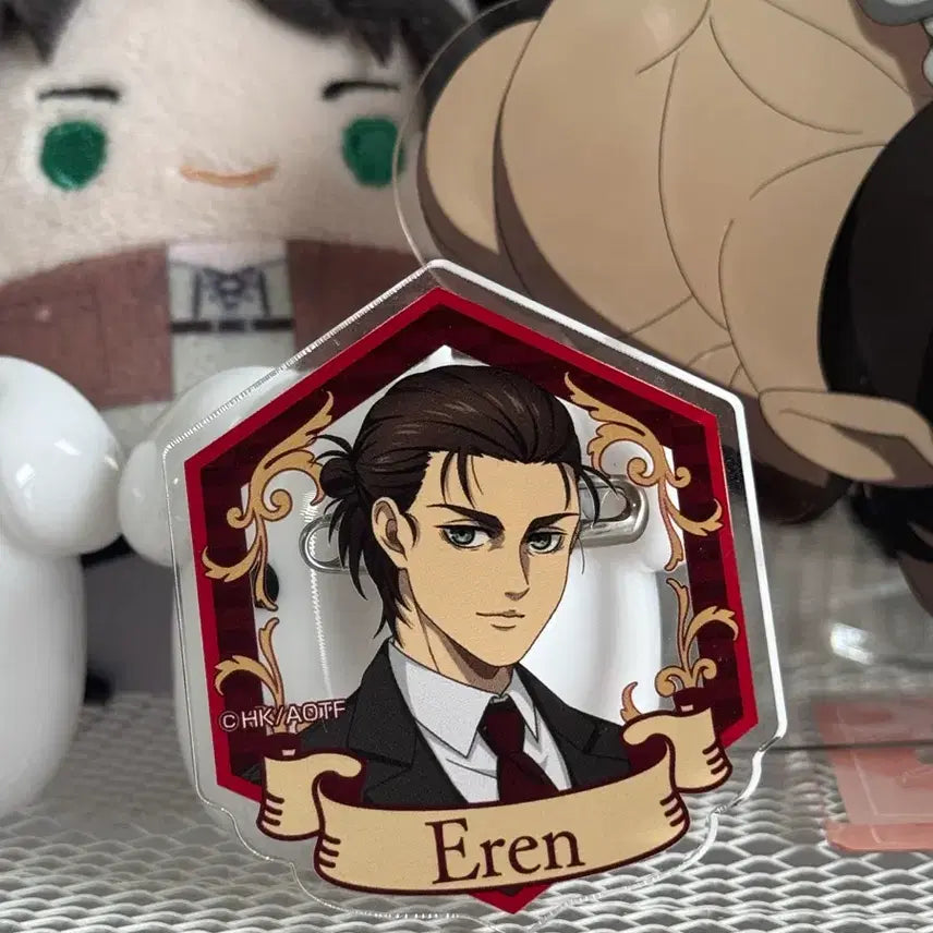 [BUNJANG] Attack on Titan Eren Acrylic Badge / 진격거 에렌 아크릴 뱃지 판매합니다!