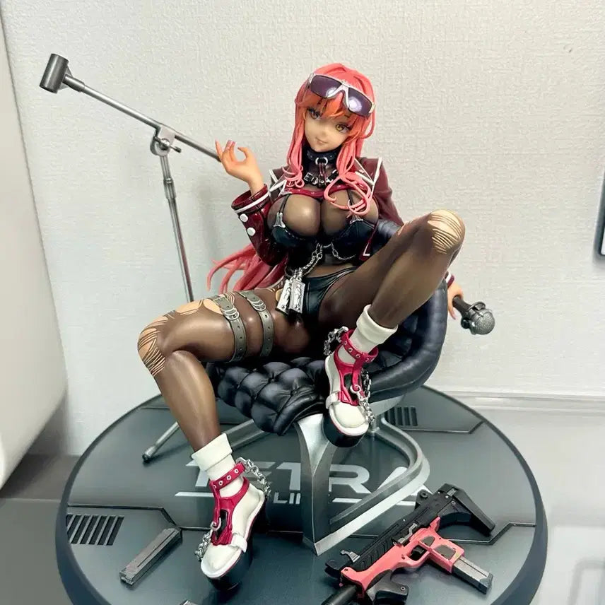 [BUNJANG] Max Factory Goddess of Victory: Nikke Volume 1/6 Scale Figure / 택포 20.8)승리의 여신 니케 맥스팩토리 볼륨 1/6 스케일 피규어