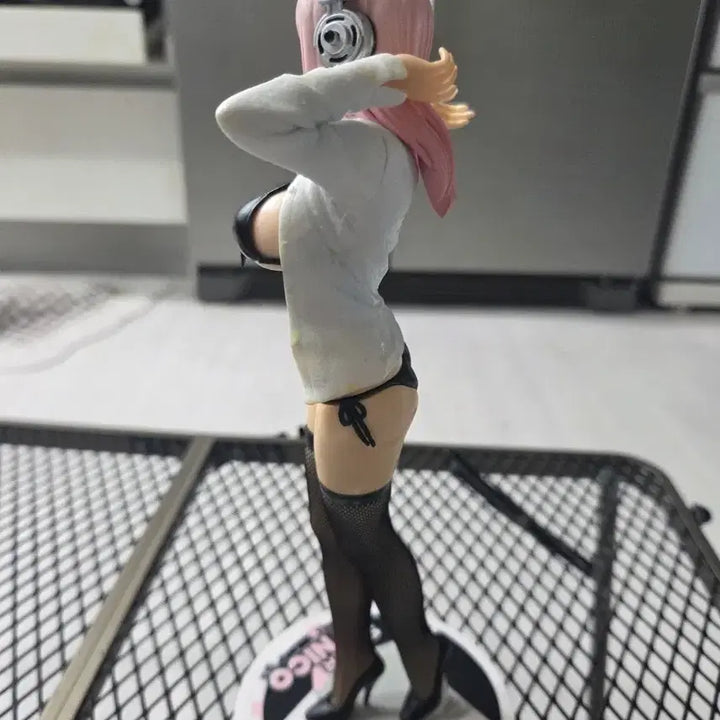 [BUNJANG] SkyTube Super Sonico Swimsuit Gravure White Ver. 1/6 Scale Figure / - 상품명: SkyTube 슈퍼소니코 수영복 그라비어 화이트 ver. (흰 셔츠+검정 비키니+망사스타킹)
