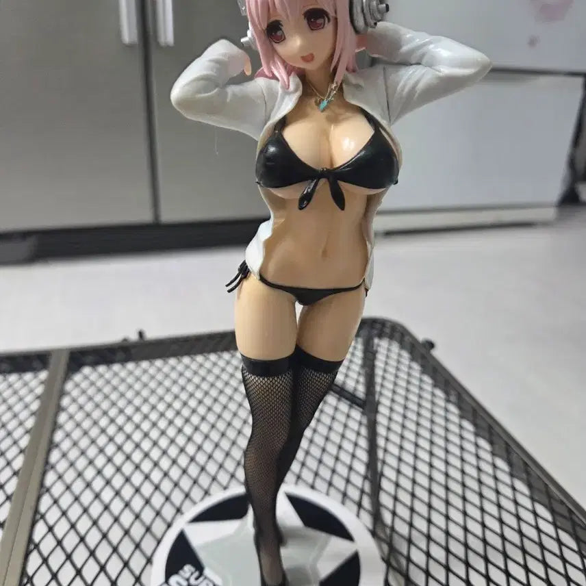 [BUNJANG] SkyTube Super Sonico Swimsuit Gravure White Ver. 1/6 Scale Figure / - 상품명: SkyTube 슈퍼소니코 수영복 그라비어 화이트 ver. (흰 셔츠+검정 비키니+망사스타킹)