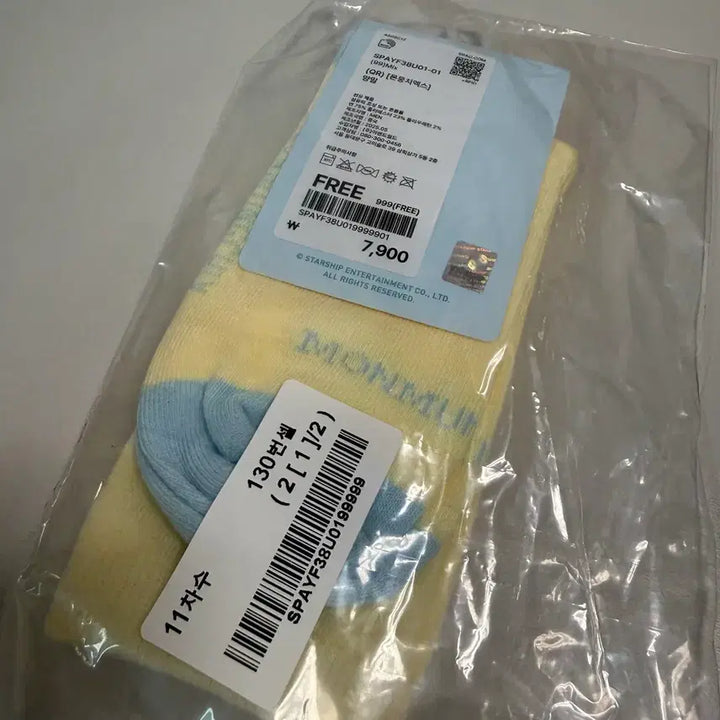 [BUNJANG] Monchichi SPAO Collaboration Socks (New) / 몬뭉치엑스 스파오 콜라보 양말 (새상품)