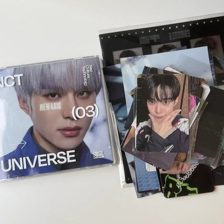 [BUNJANG] NCT Universe Jeongwoo Album + Photocard Bundle Set / 엔시티 nct 유니버스 정우 앨범 + 포토카드 포카 비공굿 등