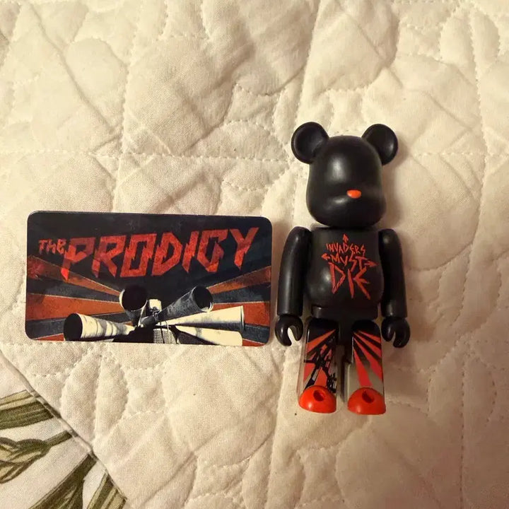 [BUNJANG] Bearbrick Series 21 Pattern Prodigy Collectible Figure / 베어브릭 시리즈21 패턴 프로디지