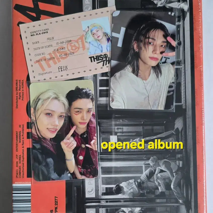 [BUNJANG] Stray Kids NOEASY THAT Version Unsealed Album Photocard Set (Hyunjin, Felix) / 스키즈 디스앤댓 일반반 개봉 앨범 포카 현진 필릭스