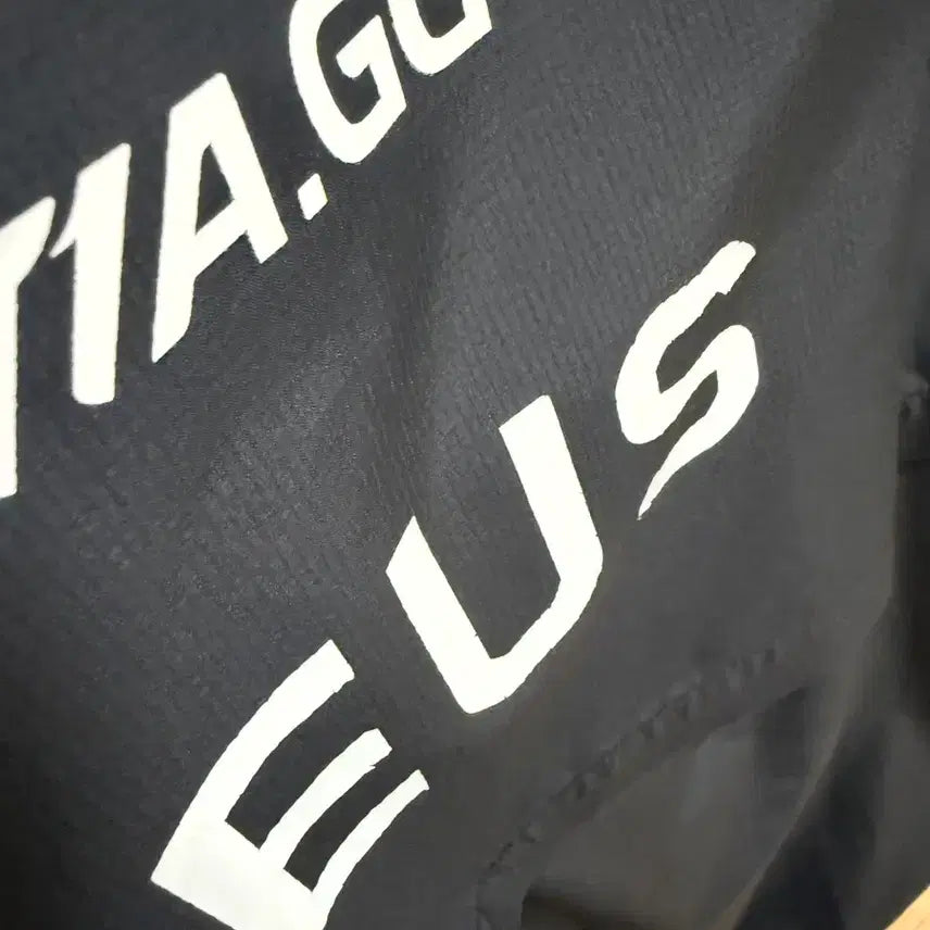 [BUNJANG] T1 Zeus 2024 Season Uniform Jacket / 제우스 24시즌 T1 유니폼 자켓