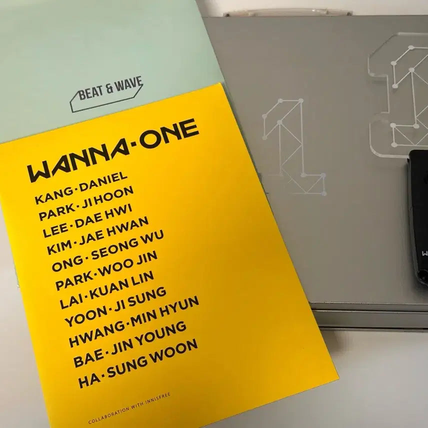 [BUNJANG] Wanna One Official Goods Bundle Set Season&