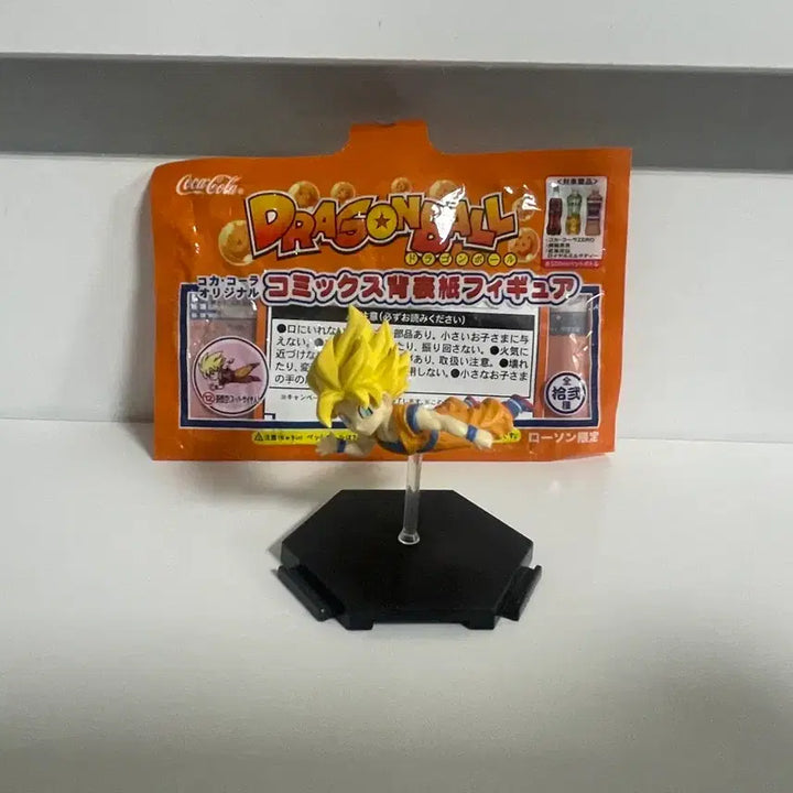 [BUNJANG] Dragon Ball x Coca-Cola Limited Edition Figure / 드래곤볼 코카콜라 한정판 피규어