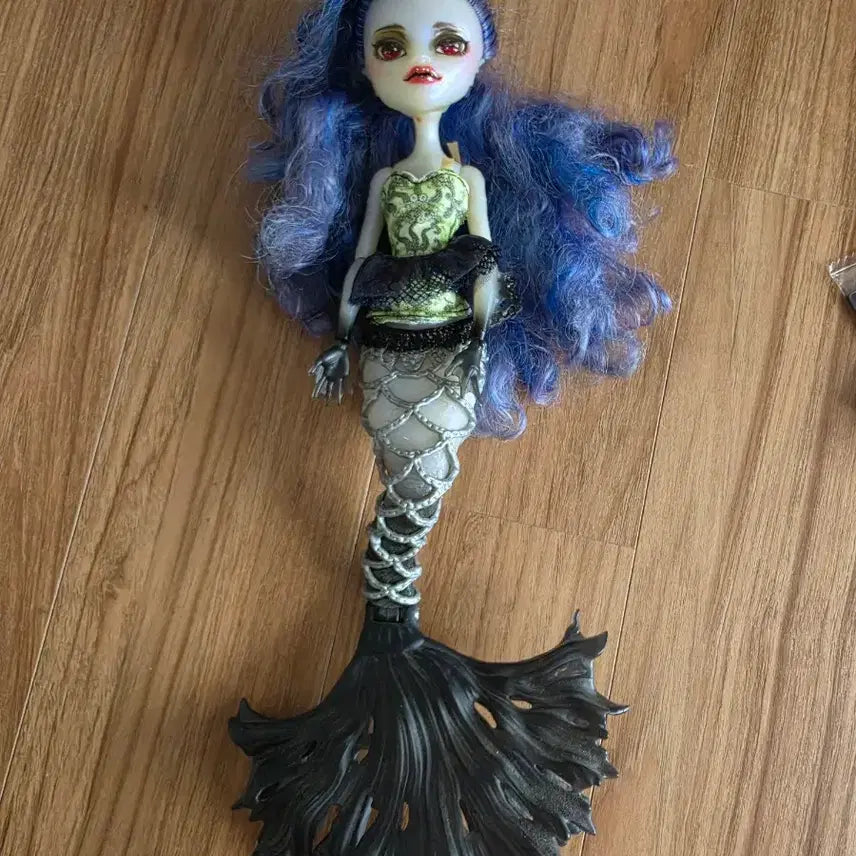 [BUNJANG] Monster High Sirena Bon Voyage Doll Repaint / 몬스터하이돌 시레나 본 부 리페용
