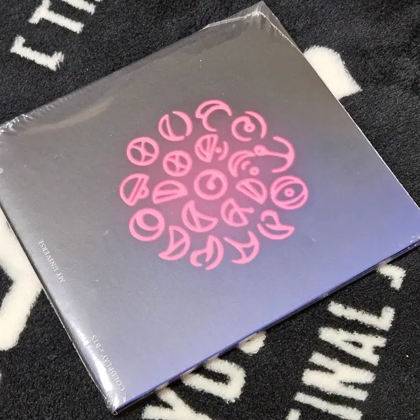 [BUNJANG] Coldplay BTS My Universe CD (Sealed) / 콜드플레이 BTS My Universe  CD(미개봉/새상품)