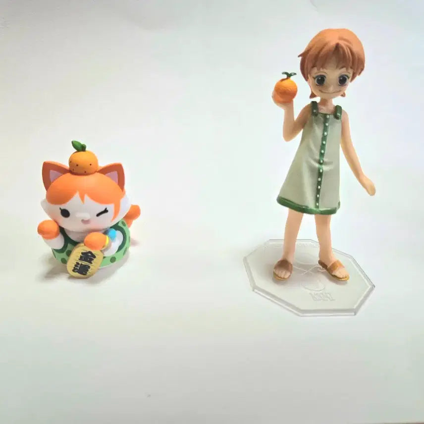 [BUNJANG] One Piece Nami Goods: Lookup Card, Figure, Sticker Bundle / 원피스 나미 굿즈 룩업 카드 피규어 스티커 일괄 정리 탈덕