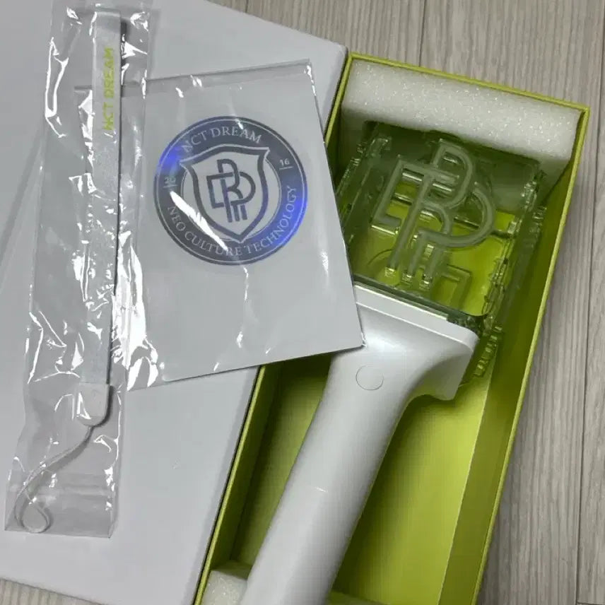 [BUNJANG] NCT DREAM Official Light Stick / NCT DREAM 엔시티 드림 공식 응원봉
