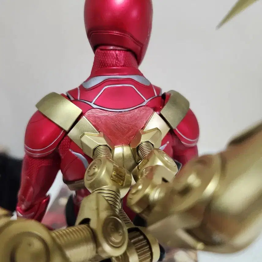 [BUNJANG] Hot Toys Iron Spider-Man VGM38 Figure / 핫토이 아이언 스파이더맨 피규어 vgm38
