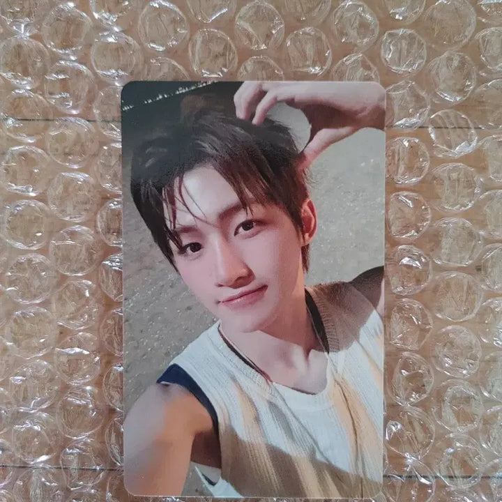[BUNJANG] TWS SODA x SODA 109 Popup Lucky Draw Jihoon Photocard / 현물) 투어스 소다소다 109 팝업 럭드 포카 지훈 양도