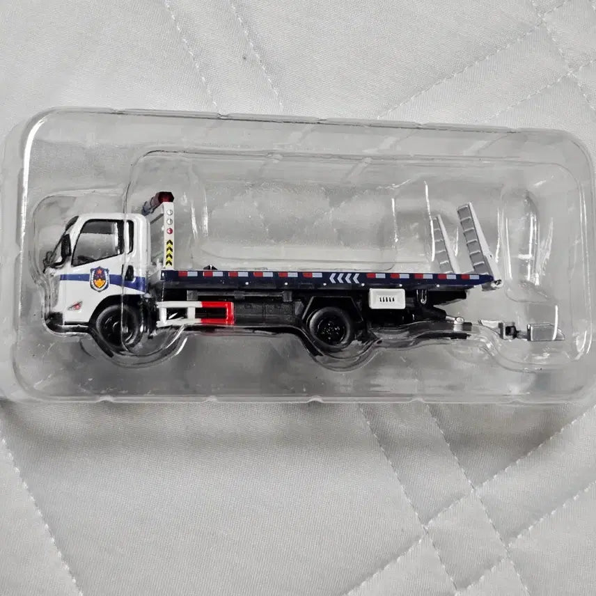 [BUNJANG] XCARTOYS JMC Tow Truck (Tilt Bed) 1:64 Scale Diecast Model / 1:64 1/64 XCARTOYS JMC 견인차(어부바) 다이캐스트