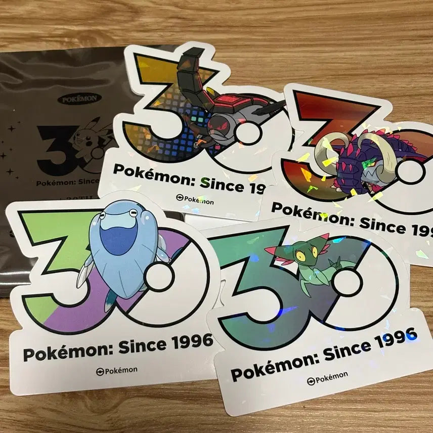 [BUNJANG] Pokemon 30th Anniversary Logo Sticker Bundle Set / (일괄) 포켓몬스터 팝업스토어 30주년 로고 스티커