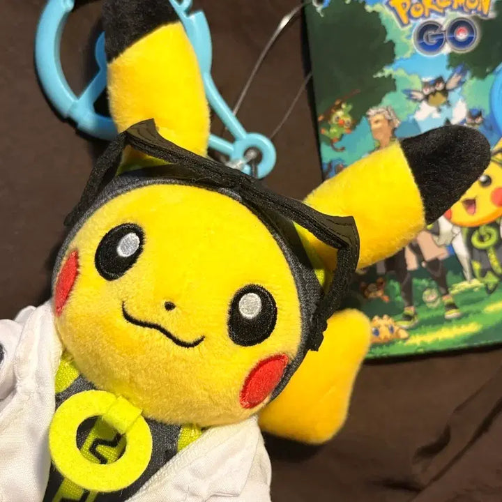 [BUNJANG] Pokemon Professor Willow Pikachu Carabiner Keychain Plush / 포켓몬스터 윌로우박사 피카츄 카라비너 키링 인형