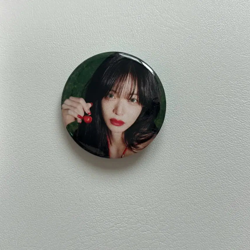 [BUNJANG] fromis_9 Chaeyoung Popup Badge / 프로미스나인 팝업 뱃지 채영