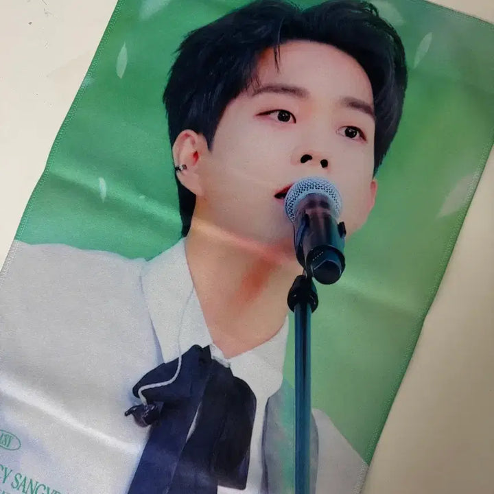 [BUNJANG] LUCY Sangyeop Slogan / 급처,네고가능!!) 루시 상엽 슬로건