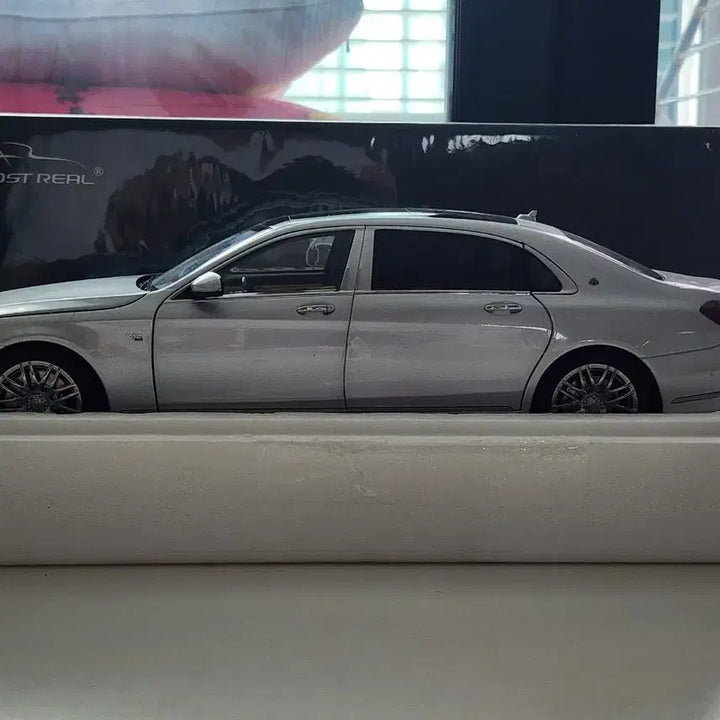 [BUNJANG] Almost Real 1:18 Mercedes-Maybach S-Class Brabus 900 Silver Diecast Model / 1:18 올모스트리얼 벤츠 마이바흐 S클래스 브라부스 900 실버 다이캐스트