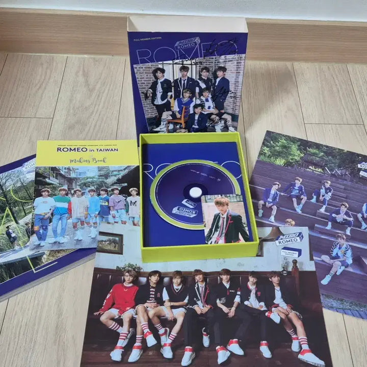 [BUNJANG] Romeo Miro 3rd EP Album Signed / ROMEO MIRO 3rd EP 앨범 친필 싸인