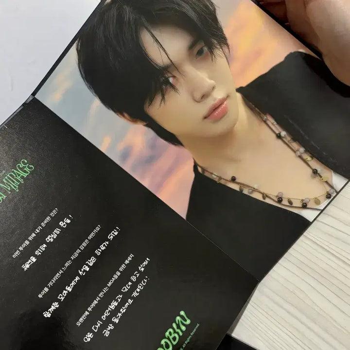 [BUNJANG] TXT Sweet Mirage Postcard Set + Photobook / 투모로우바이투게더 스윗미라지 엽서세트+포토북
