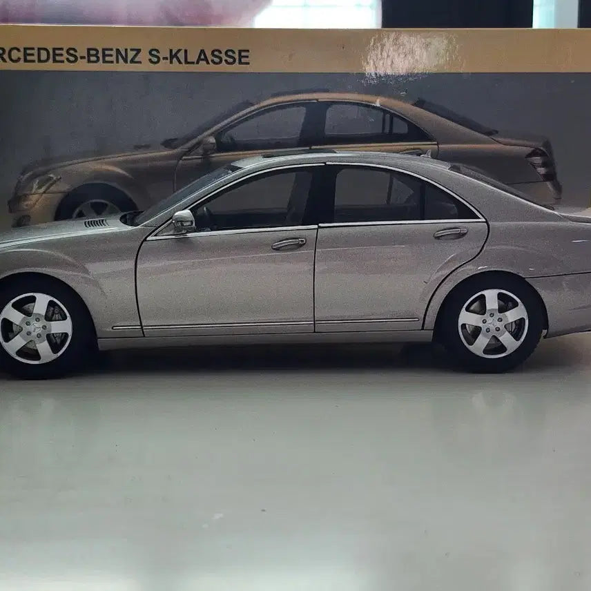 [BUNJANG] AutoArt Mercedes-Benz S-Class S500 W221 1:18 Scale Diecast Silver / 1:18 오토아트 벤츠 S 클래스 S500 W221 실버 다이캐스트