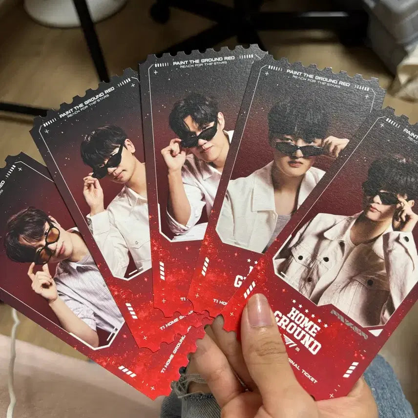 [BUNJANG] T1 Home Ground Day 1 Merchandise / T1 티원 홈그라운드 Day1 굿즈