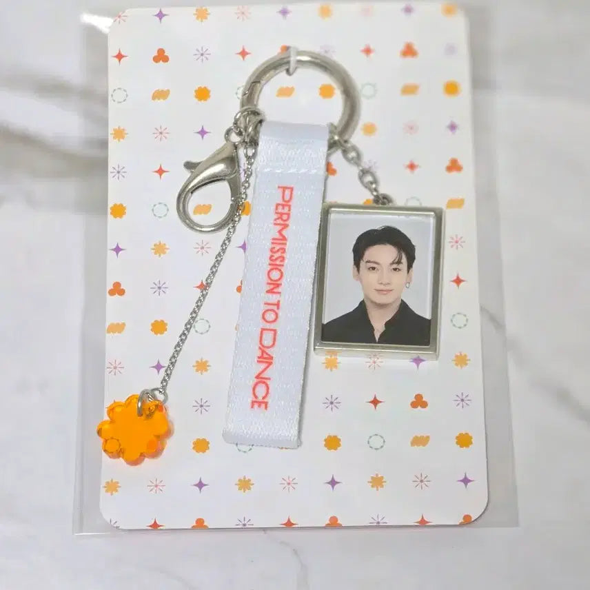 [BUNJANG] BTS Permission to Dance Jungkook Keyring / 방탄 퍼투댄 정국 키링 미사용 새상품 양도