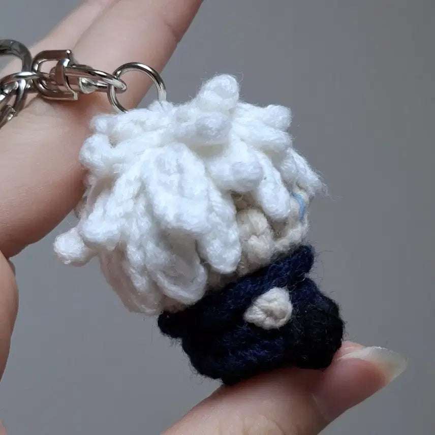 [BUNJANG] Jujutsu Kaisen Gojo Satoru &amp; Geto Suguru Knitted Keychain Set / 주술회전 고죠 사토루 게토 스구루 뜨개 키링