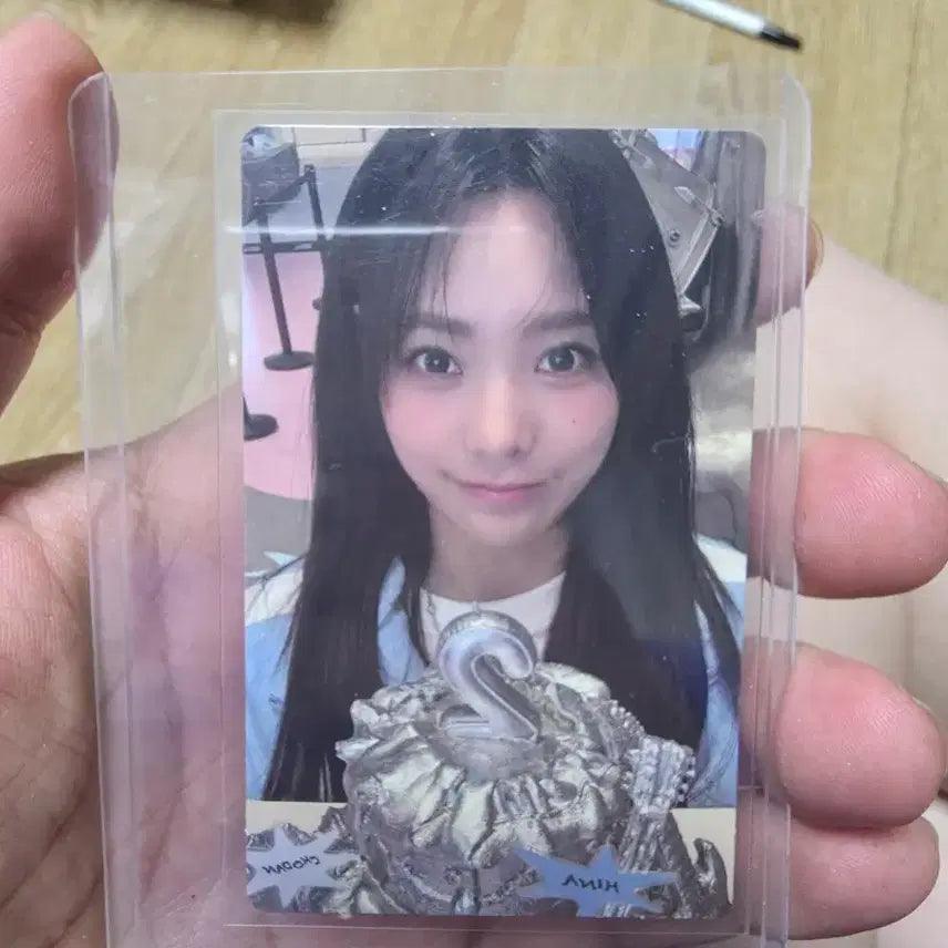 [BUNJANG] QWER 2nd Anniversary Popup Photo Card / qwer 2주년 팝업 시연 포카