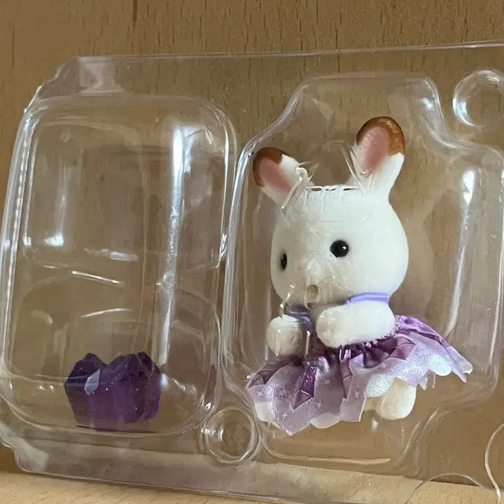 [BUNJANG] Sylvanian Families Chocolate Rabbit Family / 실바니안 블백 초콜렛 토끼