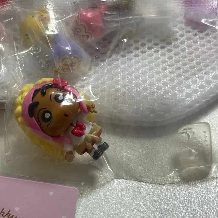 [BUNJANG] Gyaloo Shinnosuke Gacha Figure / 갸루짱구 가챠