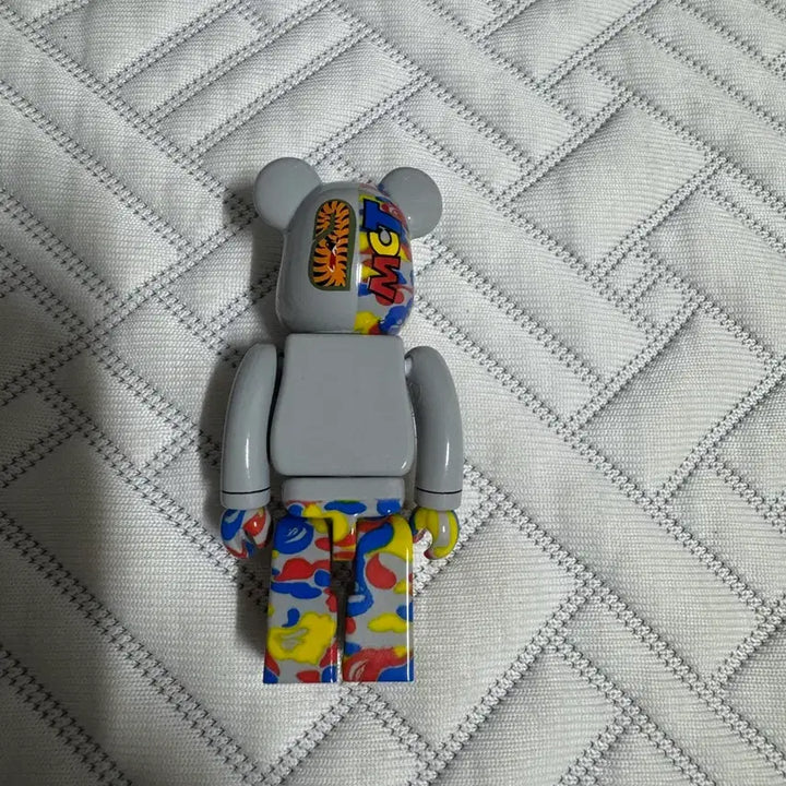 [BUNJANG] Bape Medicom Toy Bearbrick 30th Anniversary 100% / 베이프 베어브릭 메디콤토이 30주년 100%만 판매