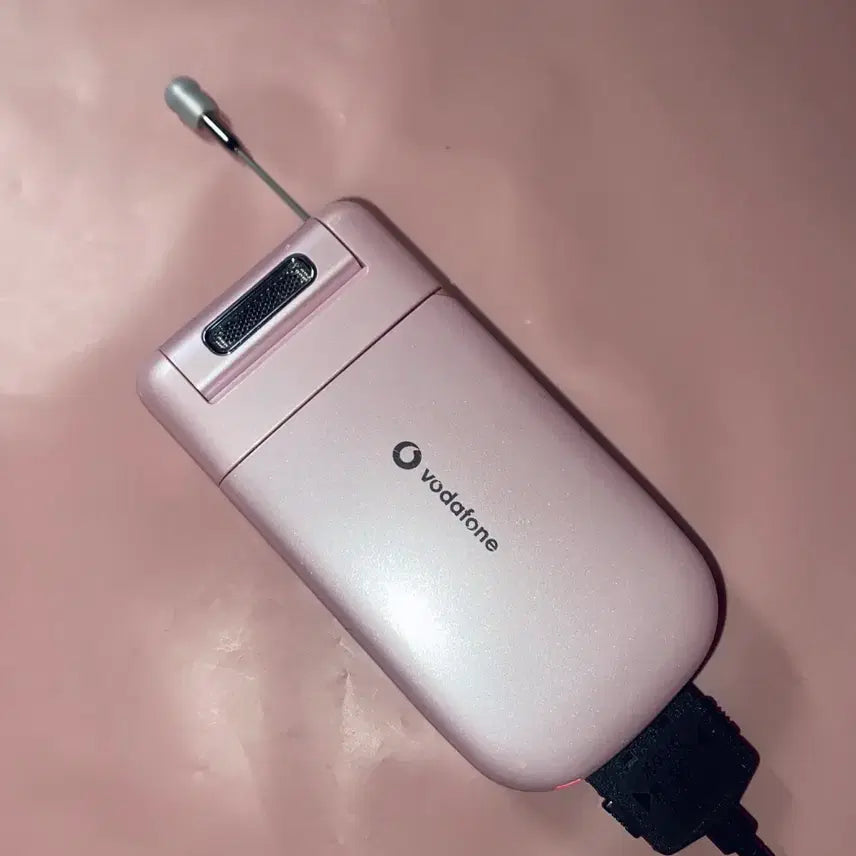[BUNJANG] Disney Winnie the Pooh Classic Japanese Pink Mockup Phone Docomo Gyaru Phone Keyring Strap / 작동가능)디즈니 곰돌이 푸 고전 일본 핑크 모형폰 목업폰 도코모 갸루폰 키티폰 키링 스트랩 다이어리 y2k