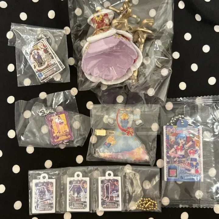[BUNJANG] Aikatsu! Torso Royal Mu Odette Swan / Pripara Gacha Bundle Set / 아이엠스타 아이카츠 가챠 토르소 로얄문 오데트 스완/프리파라 가챠