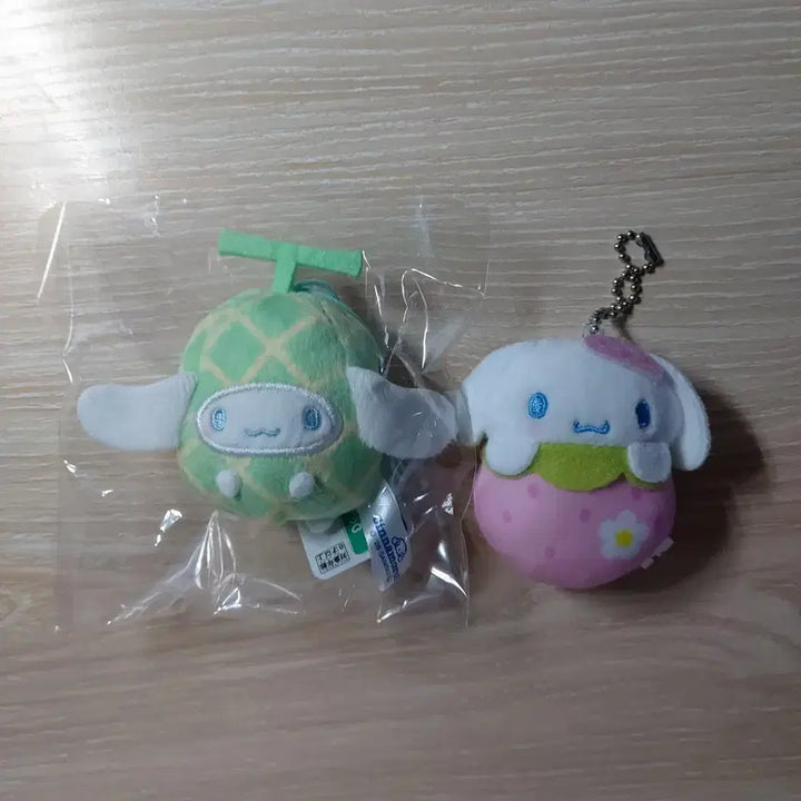 [BUNJANG] Sanrio Cinnamoroll Fruit Melon Strawberry Doll Keychain Bundle Set / [일괄] 산리오 시나모롤 과일 멜론 메론 딸기 인형 키링