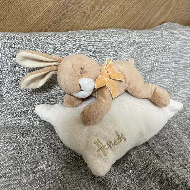 [BUNJANG] Harrods Vintage Rabbit Plush / 해로츠 harrods 토끼 인형 빈티지 고전