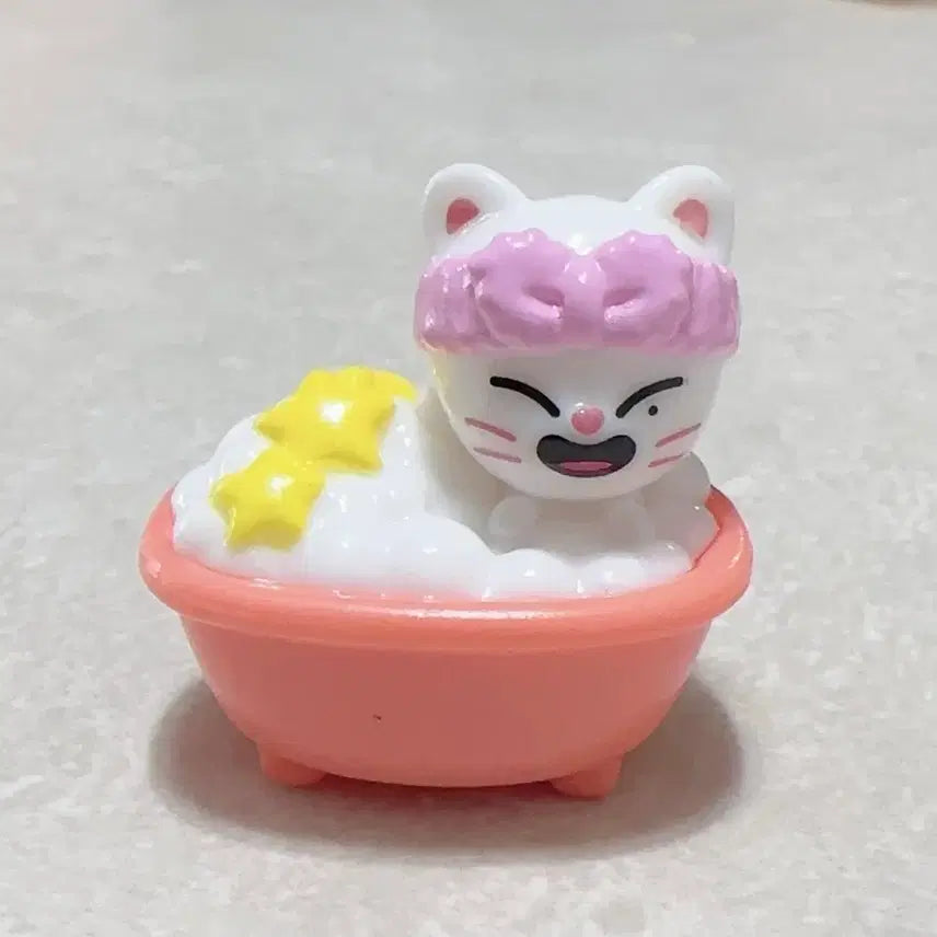 [BUNJANG] Squeezu Bath Gacha Jinirett / 스키주 목욕가챠 지니렛