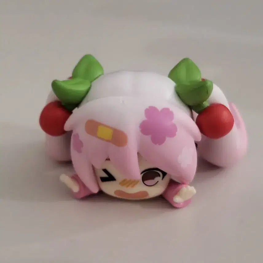 [BUNJANG] Vocaloid Hatsune Miku "Kwadang" Figure Season 2 Sakura Miku / 보컬로이드 하츠네 미쿠 꽈당 피규어 사쿠라 미쿠