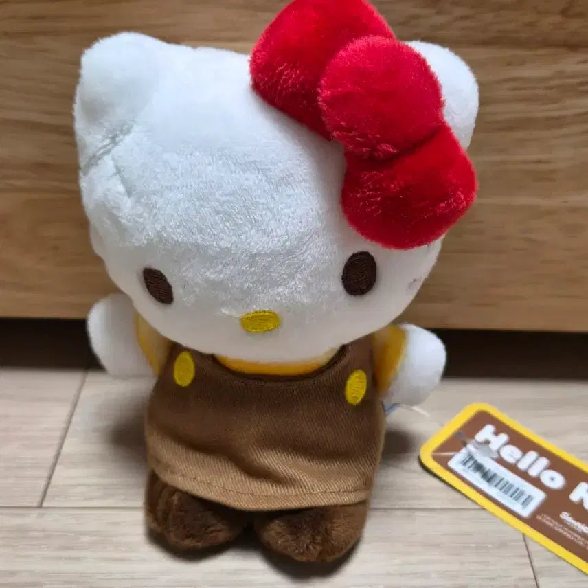 [BUNJANG] Sanrio Hello Kitty Alba Cafe Brown 12cm Keyring (New) / (새제품) 산리오 헬로키티 알바카페 브라운 12cm 키링