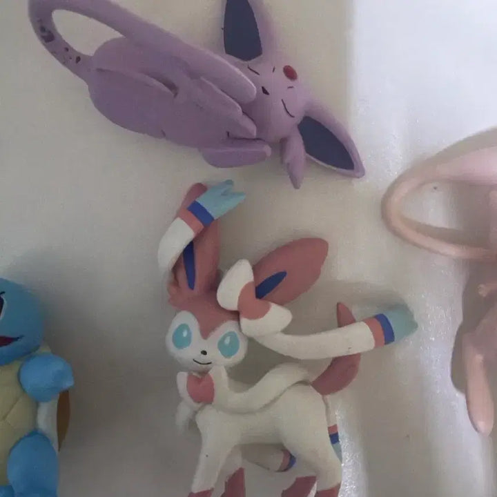 [BUNJANG] Pokemon Figure Bundle (Eevee, Sylveon, Espeon, Mew, Squirtle) / 포켓몬 피규어 일괄 (이브이, 님피아, 에브이, 뮤, 꼬북이)