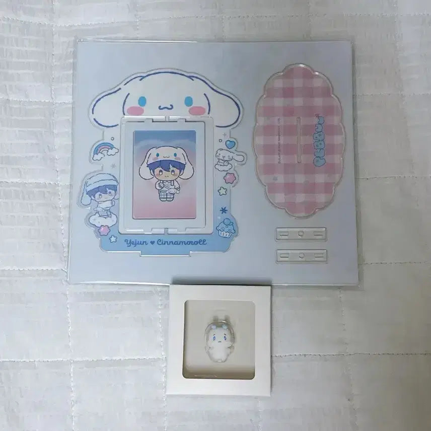 [BUNJANG] Playve Cable Protector Mymu + Pwumymu Acrylic Stand Photocard / 케이블프로텍터 몌무+뿌우몌무아크릴스탠드포카 플레이브