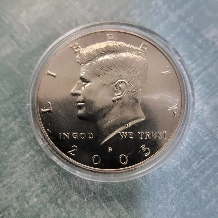 [BUNJANG] 2005 Kennedy Half Dollar Silver Coin / 2005년 케네디 하프달러 은화