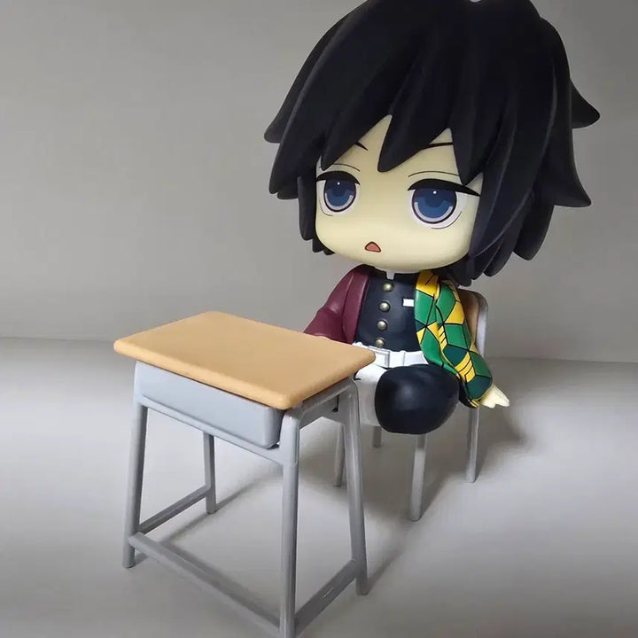 [BUNJANG] Look Up Noodle Stopper Desk &amp; Chair Set / 새상품 ) 룩업 누들스토퍼 피규어 책상+의자 세트