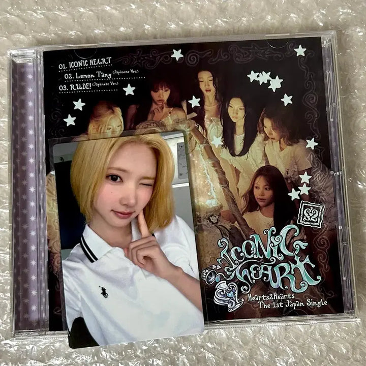 [BUNJANG] HAWTWOHEARTS ICONIC HEART Regular Ver. Jiwoo Photocard Full Set / 하츠투하츠 아이코닉하트 앨범 레귤러 버전 지우 포카 풀셋 세트 양도