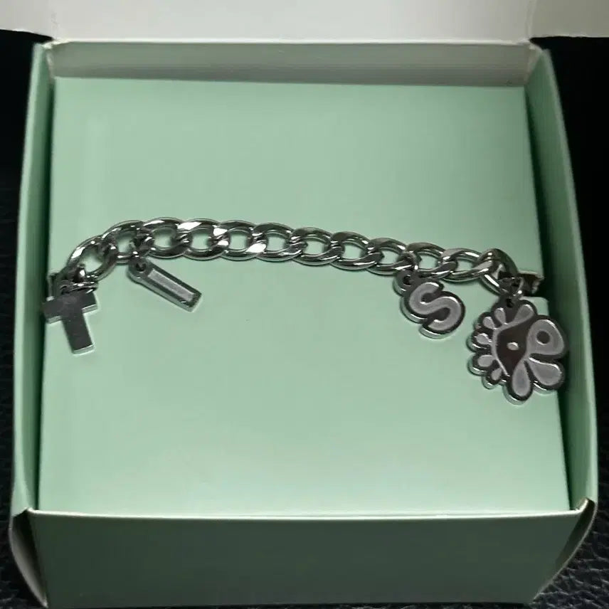 [BUNJANG] Cortis Chain Bracelet / 코르티스 팔찌 Cortis Chain 판매합니다