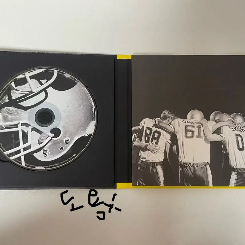 [BUNJANG] EXO Love Me Right Signed Album / [친필싸인] 엑소 LOVE ME RIGHT 싸인 앨범