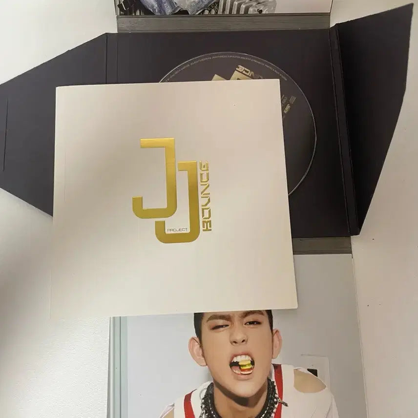 [BUNJANG] JJ Project JB Jinyoung GOT7 Debut Album Bounce Signed / (친필싸인) JJ Project 갓세븐 데뷔앨범 Bounce JB 진영